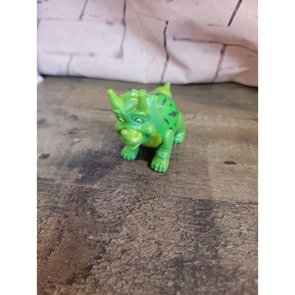 Triceratops dinosaur green‎ toy figure